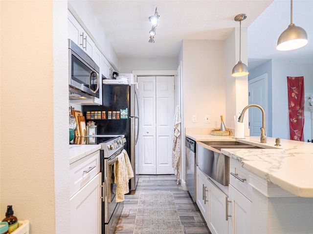 249 AFTON SQUARE 211, Altamonte Springs, FL 32714