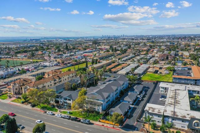 569 E Street 30, Chula Vista, CA 91910