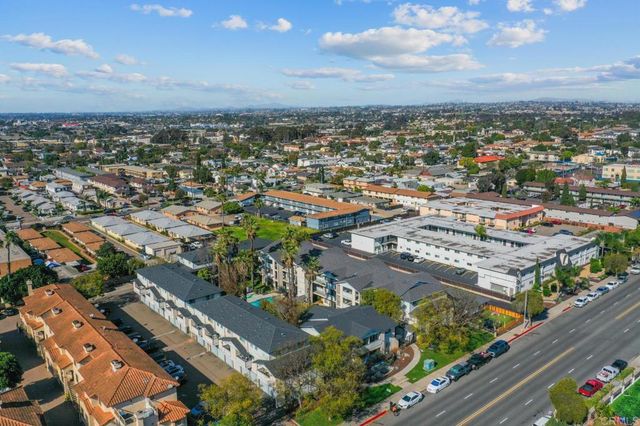 569 E Street 30, Chula Vista, CA 91910