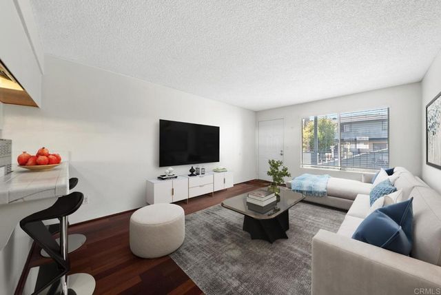 569 E Street 30, Chula Vista, CA 91910