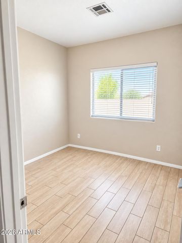 5830 S 11TH Drive, Phoenix, AZ 85041