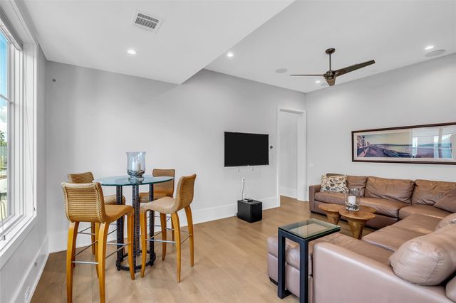 1527 Vermont Street, Houston, TX 77006