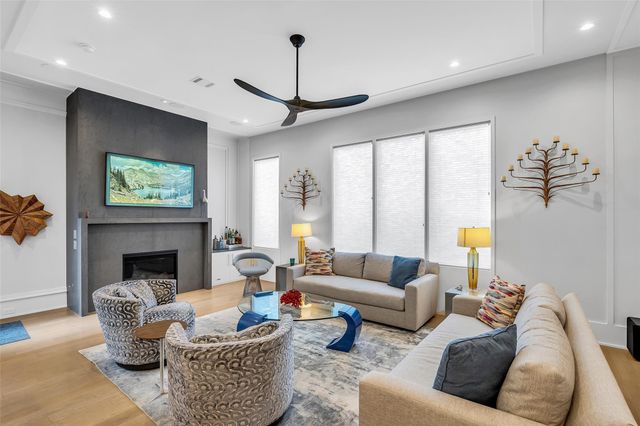 1527 Vermont Street, Houston, TX 77006