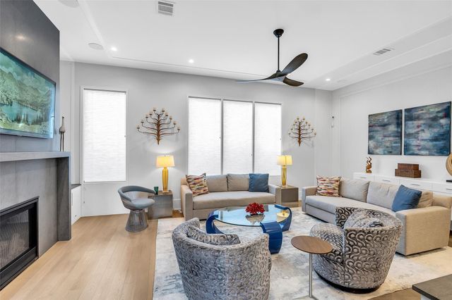 1527 Vermont Street, Houston, TX 77006