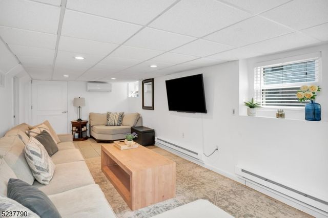 79 Highland Ave, Bernards Twp., NJ 07920