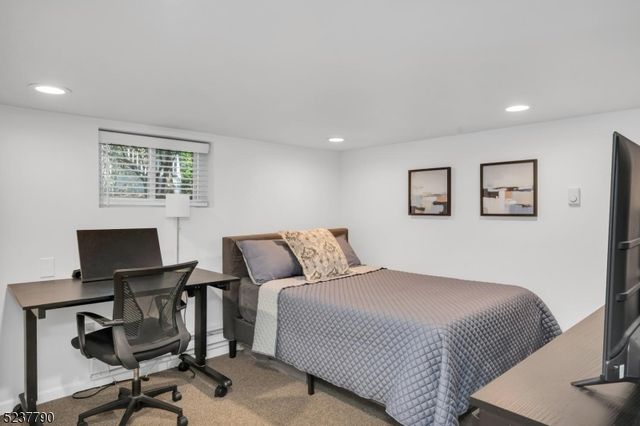 79 Highland Ave, Bernards Twp., NJ 07920