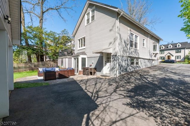 79 Highland Ave, Bernards Twp., NJ 07920