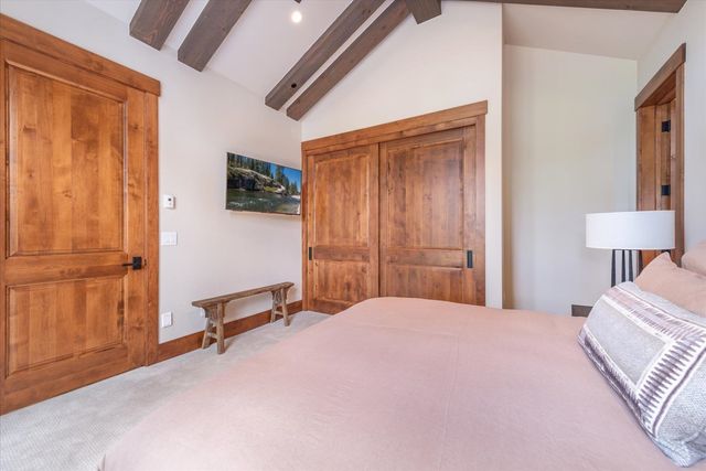 7705 Lahontan Drive, Truckee, CA 96161