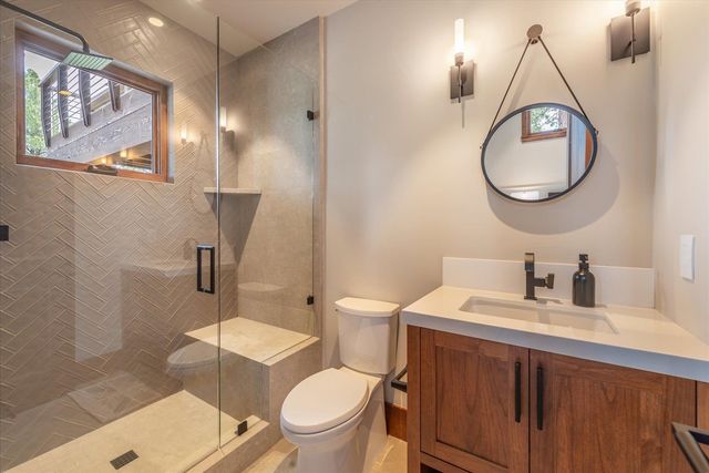 7705 Lahontan Drive, Truckee, CA 96161