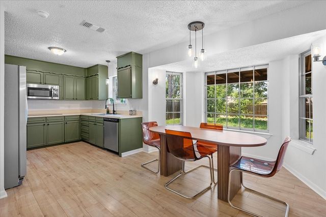 7409 Pinehurst Drive W, Fort Worth, TX 76134