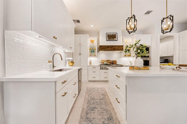726 Marywood Chase, Houston, TX 77079