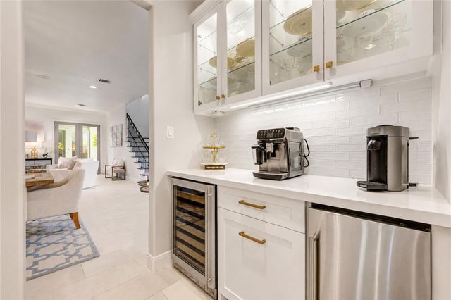 726 Marywood Chase, Houston, TX 77079