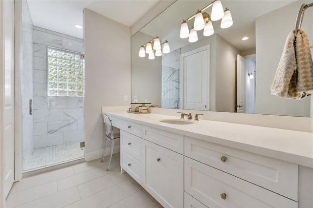 726 Marywood Chase, Houston, TX 77079