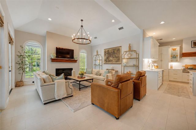 726 Marywood Chase, Houston, TX 77079