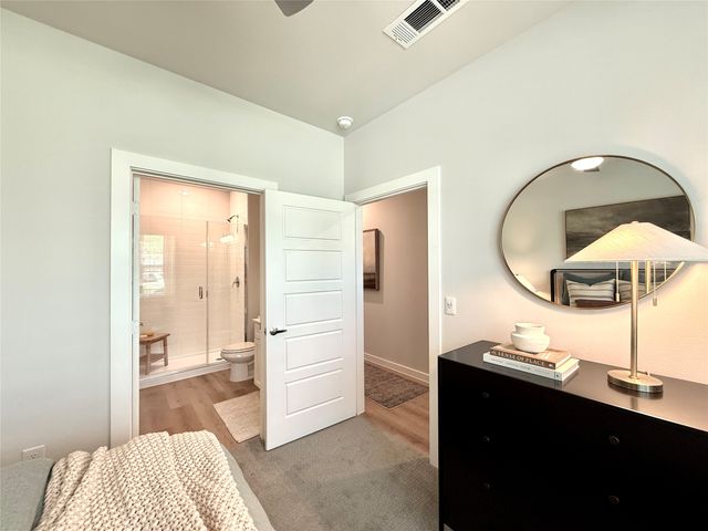 2217 Reserve Way Bldg 17-2217, Mansfield, TX 76063