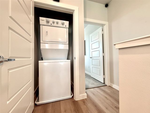 2217 Reserve Way Bldg 17-2217, Mansfield, TX 76063