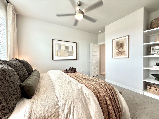 2217 Reserve Way Bldg 17-2217, Mansfield, TX 76063
