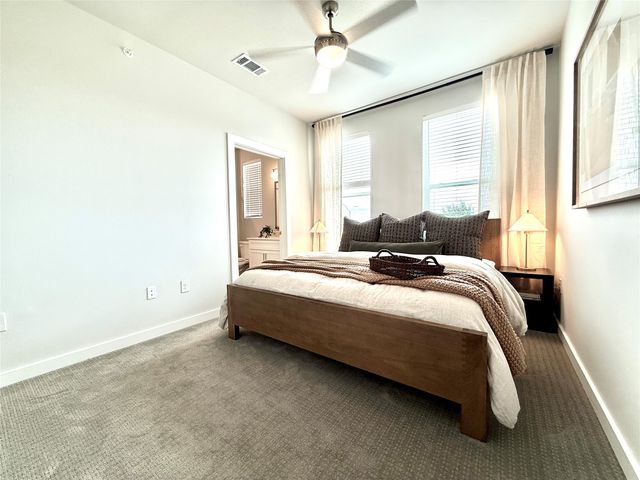 2217 Reserve Way Bldg 17-2217, Mansfield, TX 76063