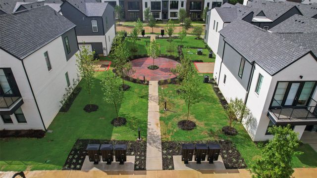 2217 Reserve Way Bldg 17-2217, Mansfield, TX 76063