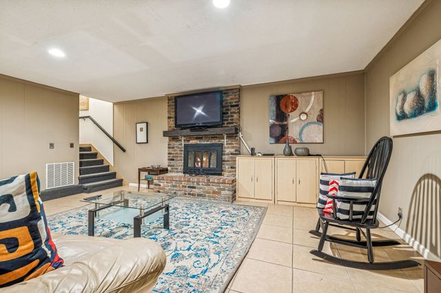 411 Campfire Dr, Murfreesboro, TN 37129