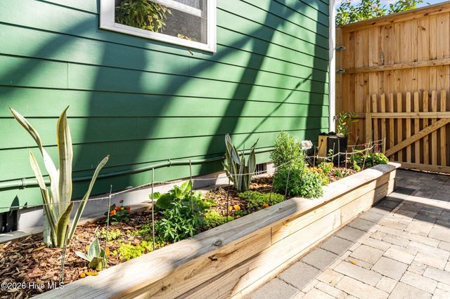 2008 Wolcott Avenue, Wilmington, NC 28403