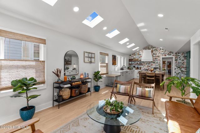 2008 Wolcott Avenue, Wilmington, NC 28403