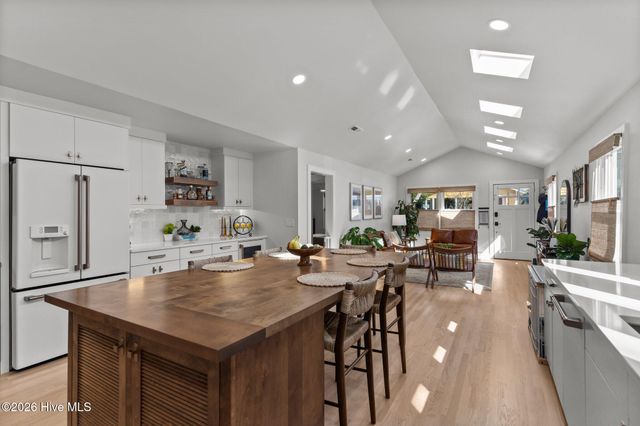 2008 Wolcott Avenue, Wilmington, NC 28403