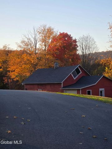 62 Tybush Lane, Brunswick, NY 12180