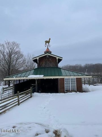 62 Tybush Lane, Brunswick, NY 12180