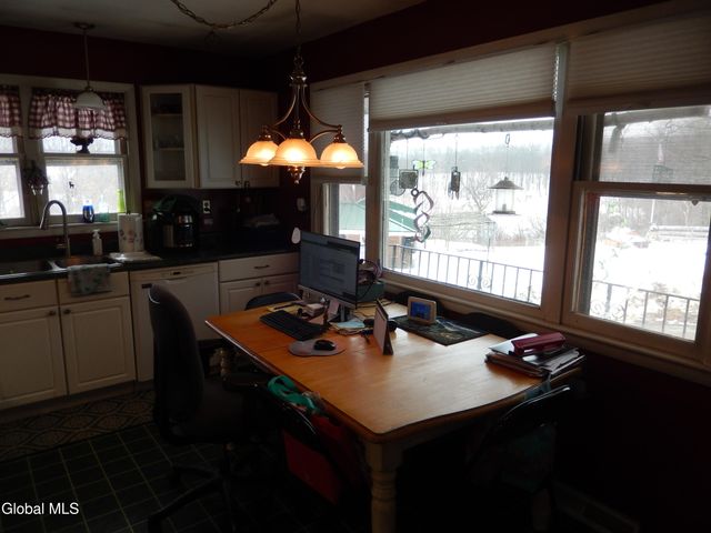 62 Tybush Lane, Brunswick, NY 12180