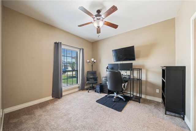2321 Louisville Dr, Corpus Christi, TX 78418