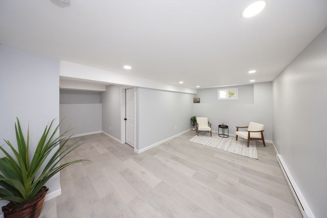 128 Wildwood Ave, Worcester, MA 01603