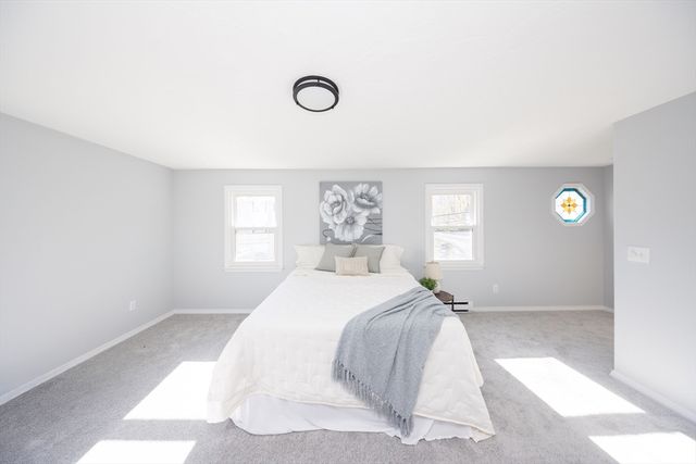 128 Wildwood Ave, Worcester, MA 01603