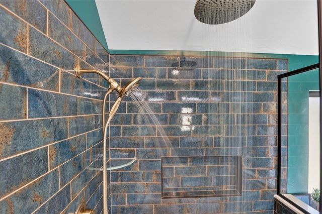 19180 N County Line Road, Piedmont, OK 73078