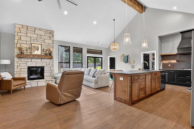 19180 N County Line Road, Piedmont, OK 73078