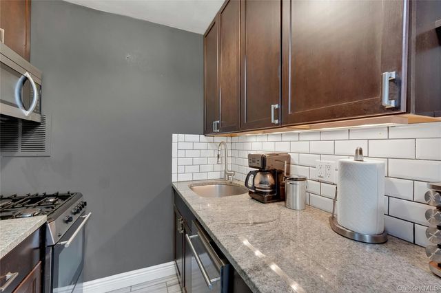 30 N Broadway 5E, White Plains, NY 10601