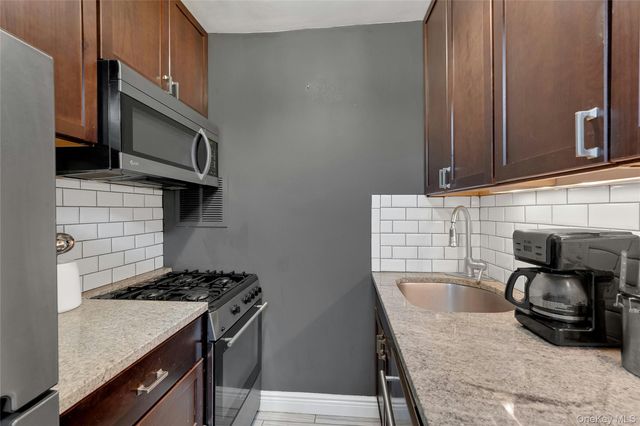 30 N Broadway 5E, White Plains, NY 10601