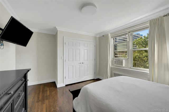 30 N Broadway 5E, White Plains, NY 10601