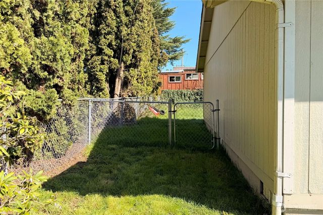 762 2nd Street, Woodland, WA 98674