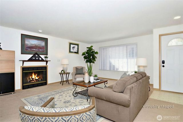 762 2nd Street, Woodland, WA 98674