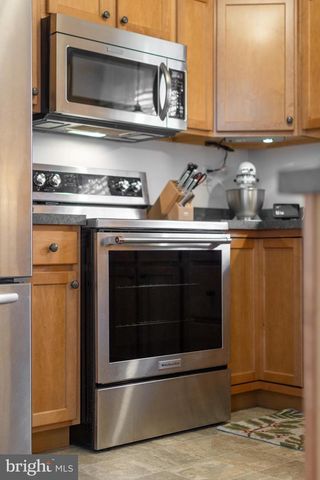 234 AMBLEWOOD WAY, State College, PA 16803