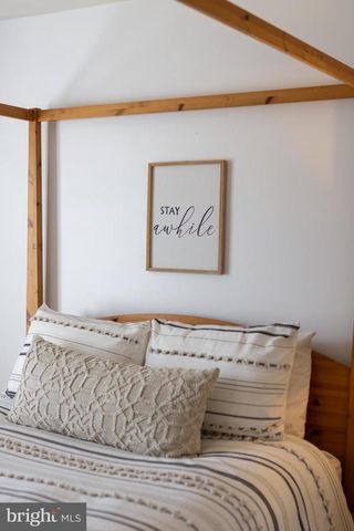 234 AMBLEWOOD WAY, State College, PA 16803