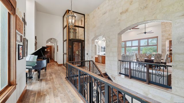 308 Paseo Del Rio, Seguin, TX 78155