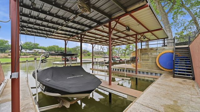 308 Paseo Del Rio, Seguin, TX 78155