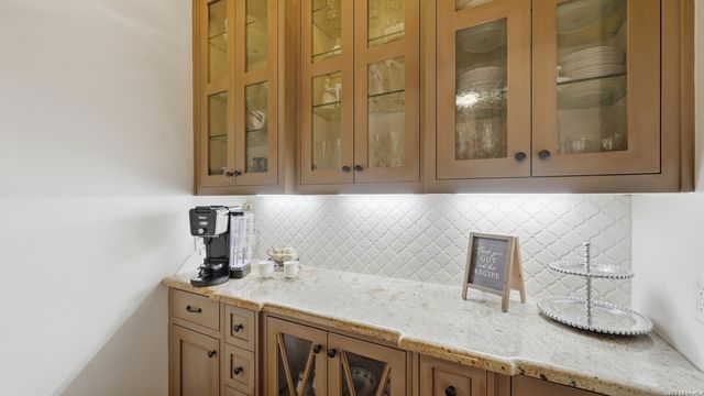 308 Paseo Del Rio, Seguin, TX 78155