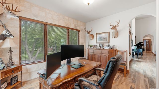 308 Paseo Del Rio, Seguin, TX 78155