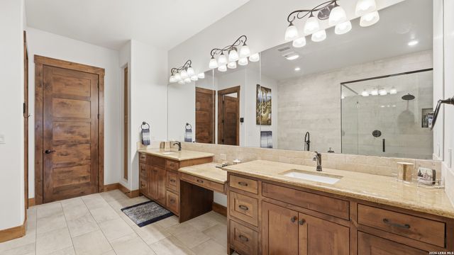 308 Paseo Del Rio, Seguin, TX 78155