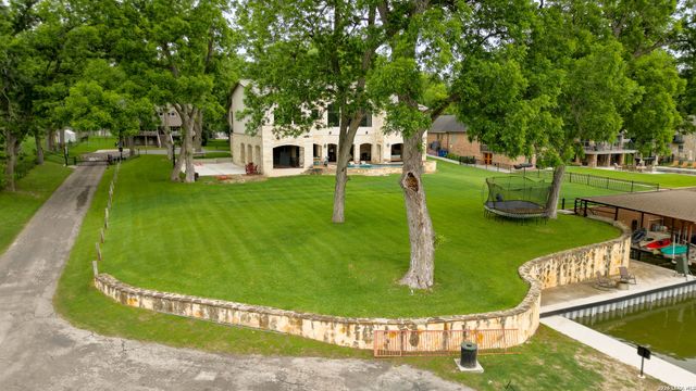 308 Paseo Del Rio, Seguin, TX 78155