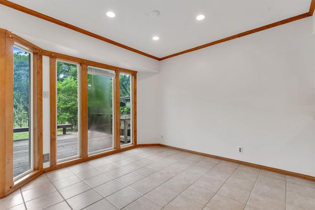 9002 Bubbling Springs TRL, Austin, TX 78729