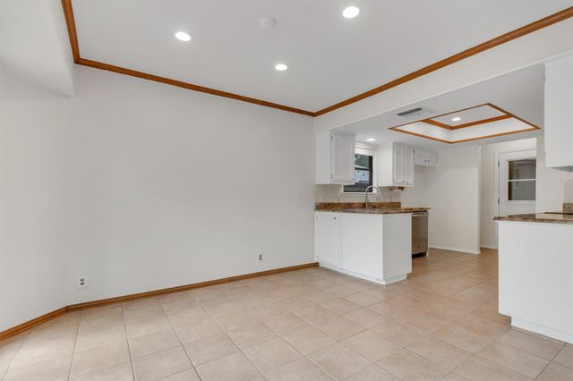 9002 Bubbling Springs TRL, Austin, TX 78729